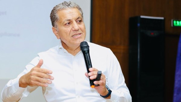 احمد ناصف
