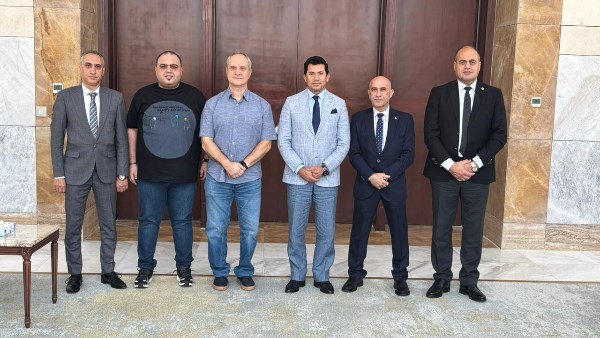 وزير الرياضة ورئيس اتحاد رفع الأثقال 
