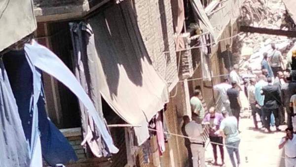 إصابة فردين من الحماية المدنية في انهيار عقارات حدائق القبة