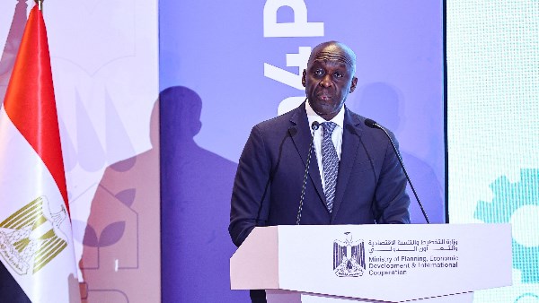 خلال المؤتمر