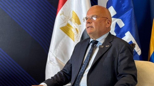داج يولين دانفيلت 
