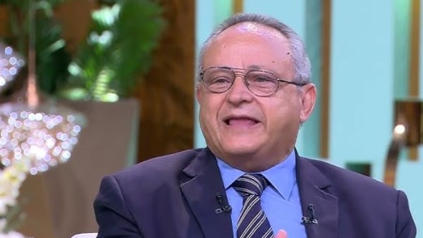 مدير مكتبة الإسكندرية الدكتور أحمد زايد