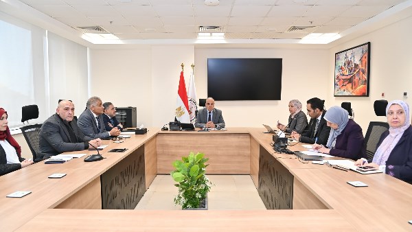 وزير الري يبحث مع أمين صندوق تطوير التعليم مقترح إنشاء 