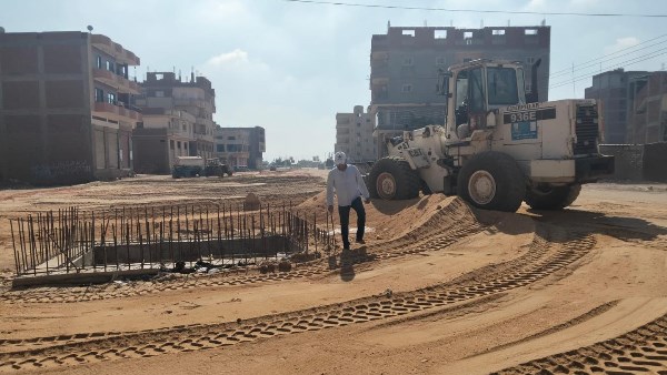 محافظ الغربية: مشروع تغطية مصرف الزهار يحقق نقلة بيئية وخدمية في مركز قطور