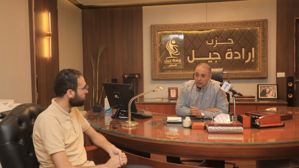 جانب من الحوار 