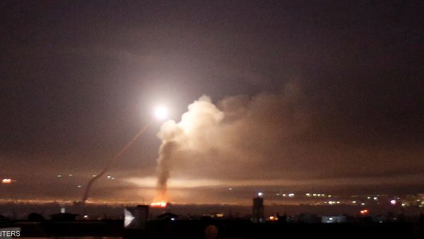 تصعيد جديد على جبهة الجولان.. إطلاق صواريخ من سوريا وإسرائيل ترد بقصف مدفعي