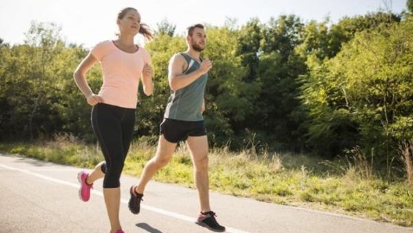 كيف تحافظ على سلامتك؟.. 5 نصائح لممارسة الرياضة في الطقس الحار