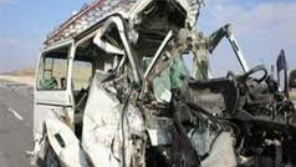 انقلاب ميكروباص أعلى الطريق الإقليمي وإصابة 6 أشخاص 