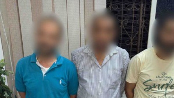 3 اشخاص يستدرجون كهربائى ويجبرونه على توقيع ايصالات امانة بالقاهرة