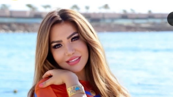 الفنانة  لقاء سويدان 