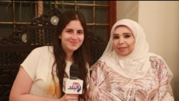 الفنانة مديحة حمدي و الإعلامية أوركيد سامي 