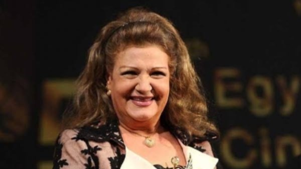 الفنانة ميمي جمال 