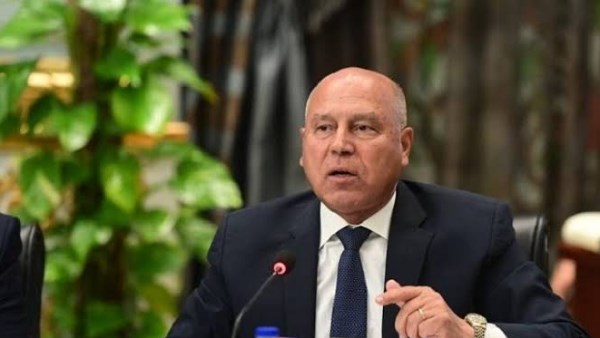 أحمد موسى: كامل الوزير قطع زيارته إلى تركيا فور علمه بالحادث.. ولا أحد فوق المحاسبة