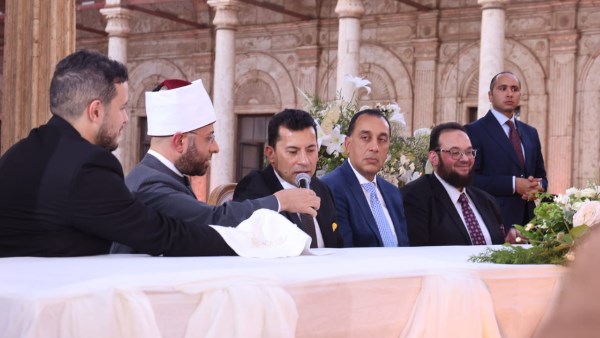 رئيس الوزراء وكبار رجال الدولة في حفل عقد قران ابنة وزير الشباب والرياضة 