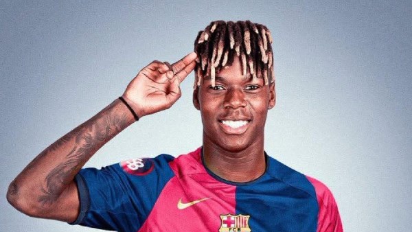برشلونة توصل إلى اتفاق مبدئي مع نيكو ويليامز