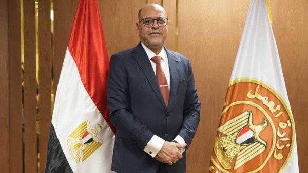 وزير العمل 