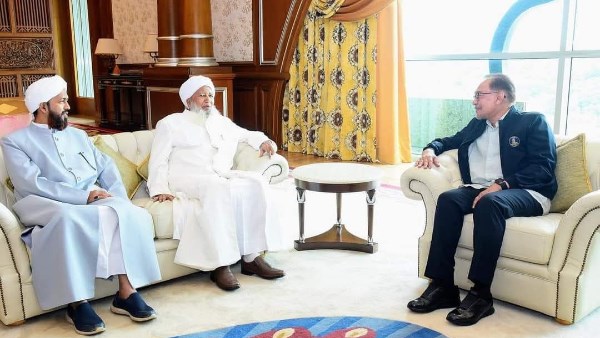 مفتي الهند مع رئيس وزراء ماليزيا