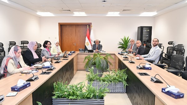 وزير الموارد المائية والري