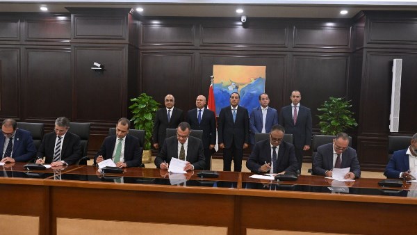  رئيس مجلس الوزراء