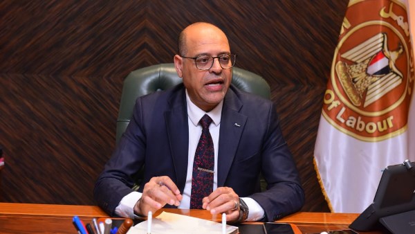 وزير العمل