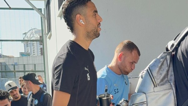 وصول بيراميدز إلى استاد اسبانكا أتاتورك لمواجهة باندرما سبور التركي وديا.. بالصور