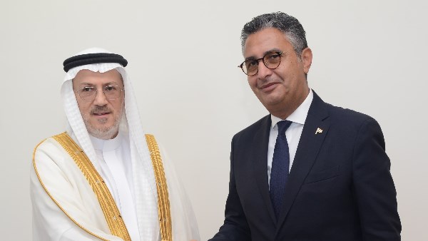 شريف فاروق 