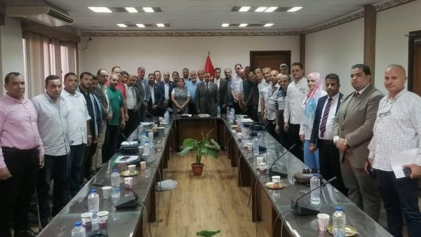 اجتماع النقابة العامة للعاملين بالمرافق