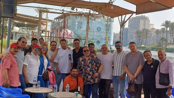 سعد الصغير وطارق عبدالحليم يدليان بأصواتهما في انتخابات نقابة الموسيقيين