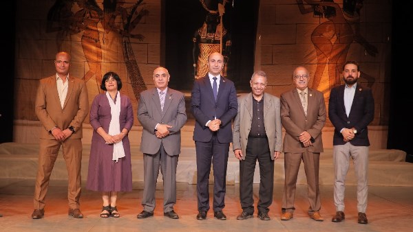 جامعة دمنهور 