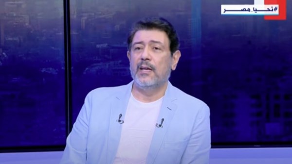 الفنان أحمد وفيق 