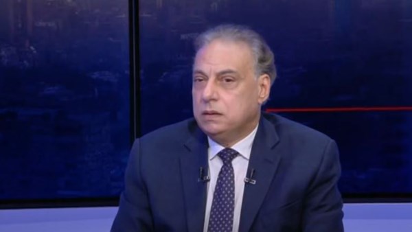 الدكتور محمد كمال أستاذ العلوم السياسية