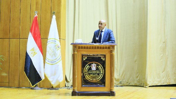 وزير التربية والتعليم