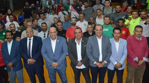 صورة من اللقاء