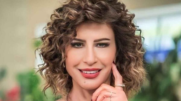 أمينة شلباية تحذر ربات البيوت: "بلاش تسيبوا المفتاح والوقوع فى فخ الانبهار بالمظهر أو الارتياح السريع ..اتعلمت الدرس غالي 