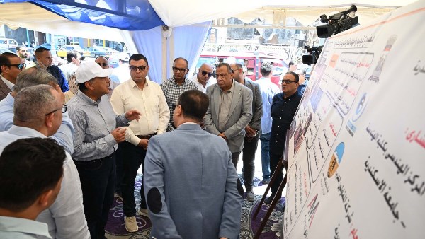رئيس الوزراء يتفقد أعمال تطوير واجهات العقارات على طريق كورنيش الإسكندرية