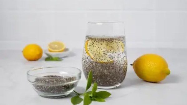 طريقة عمل مشروب بذور الشيا بالليمون والنعناع