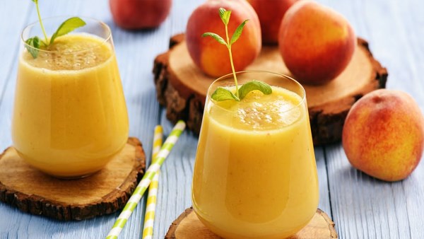 طريقة عمل سموزى عصير الخوخ..