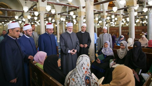 وكيل الأزهر يتفقد رواق القرآن الكريم بالجامع الأزهر