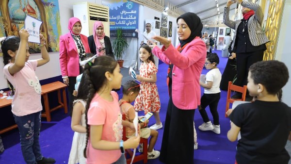 الأزهر يطلق مبادرة «عيون أطفالنا مستقبلنا»