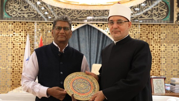 مفتي الجمهورية وسفير الهند 