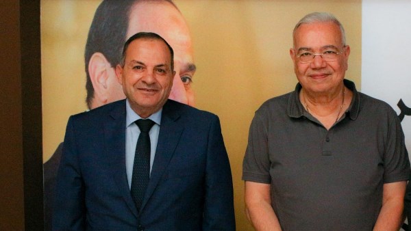 الدكتور عصام خليل