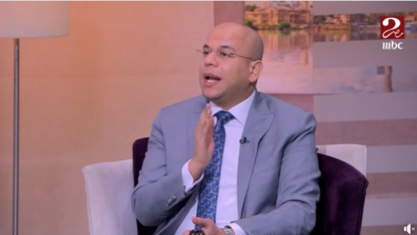 الدكتور أسامة قابيل