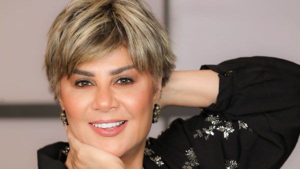 مفيدة شيحة متسائلة: هل يهدد التيك توكرز صدارة الفنانين؟