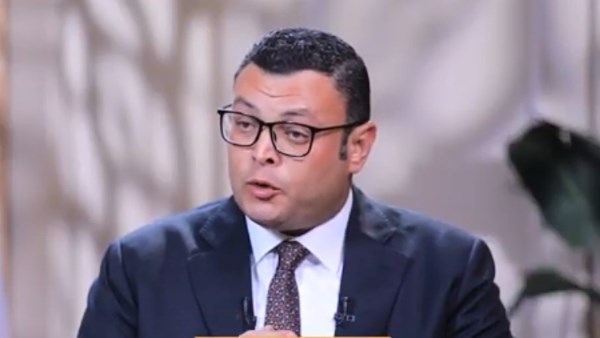وزير الإسكان: الزحف العشوائي على الأراضي الزراعية تسبب في خسائر فادحة