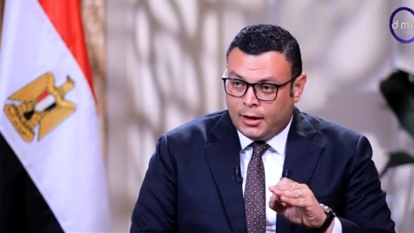 وزير الإسكان 