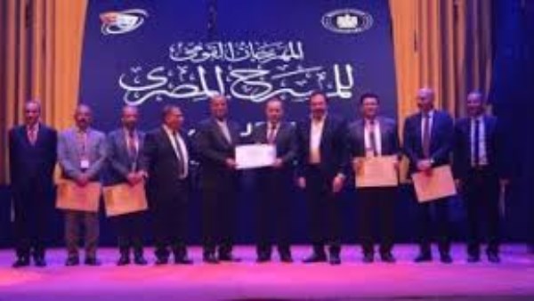 مهرجان المسرح القومي بأسيوط 