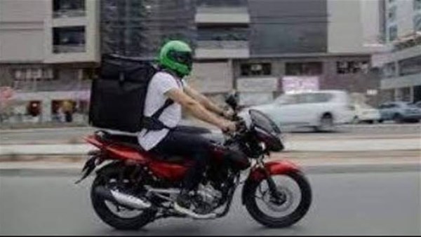 لحماية عمال الدليفري.. تفاصيل مبادرة وزارة العمل 