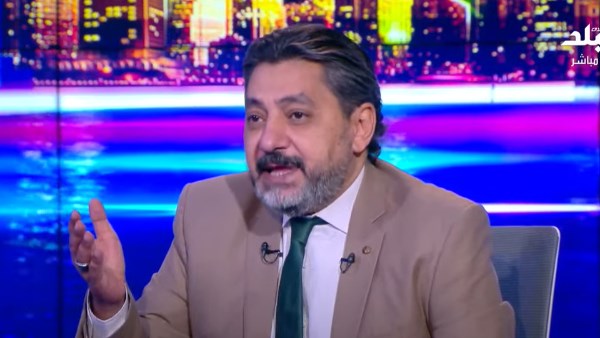  الإعلامي حسام الغمري
