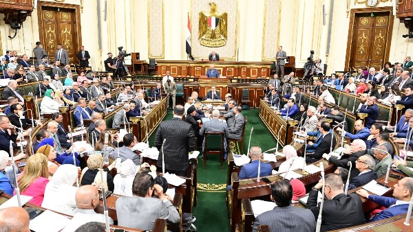250 و400 و1000 جنيه.. تفاصيل زيادات الإيجار القديم بعد قرار البرلمان