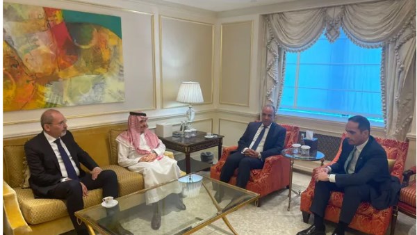 وزراء خارجية مصر وقطر والأردن والسعودية